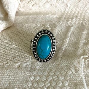 One size fake turquoise ring